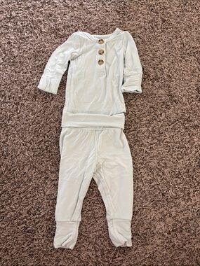 Caden Lane Baby Two-Piece Set in Light Mint